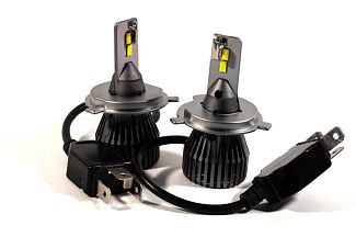 LED лампа для авто H4 P43t 52W 5000K (комплект) HeadLight